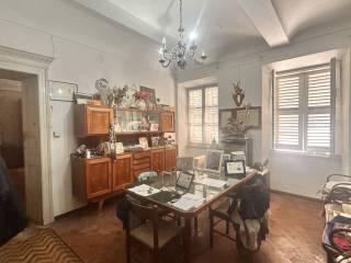 Casale via Giuseppe Verdi 9, Canelli — foto 13 di 32