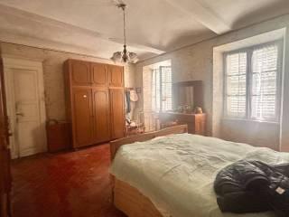 Casale via Giuseppe Verdi 9, Canelli — foto 9 di 32
