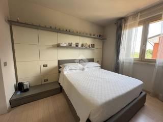 Villa a schiera via Giorgio Perlasca 1, San Martino Buon Albergo — foto 35 di 44