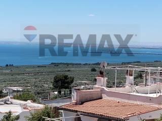 Terratetto plurifamiliare 90 m², buono stato, Madonna Della Libera, Monte Sant'Angelo