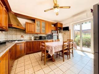 Villa bifamiliare via Alberone 10, Centro, Caldiero — foto 3 di 32