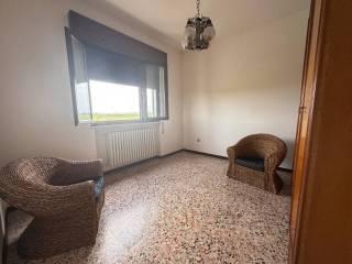 Terratetto unifamiliare via Lavezzola, Francolino, Ferrara — foto 2 di 14