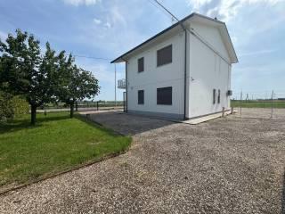 Terratetto unifamiliare via Lavezzola, Francolino, Ferrara — foto 9 di 14