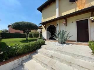 Villa a schiera via Monte Cricco, Castelnuovo del Garda — foto 8 di 30