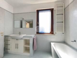 Villa a schiera via Monte Cricco, Castelnuovo del Garda — foto 10 di 30