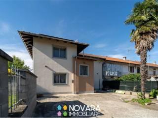 Villa unifamiliare via C. Marx, 20, Vespolate — foto 2 di 28