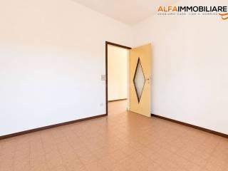 Casa colonica via Gaspare Cavagnino 12, Centro, Momo — foto 26 di 28