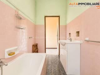 Casa colonica via Gaspare Cavagnino 12, Centro, Momo — foto 24 di 28