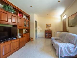 Villa unifamiliare via Velinia 33, Rieti — foto 4 di 30