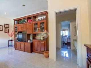 Villa unifamiliare via Velinia 33, Rieti — foto 2 di 30