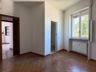 Attico viale Prealpi 6, Saronno