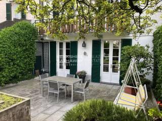 Terratetto unifamiliare 194 m², buono stato, Mandello del Lario — foto 9 di 12