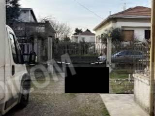Villa unifamiliare via Silvio Pellico 11, Centro, Lonate Pozzolo — foto 3 di 32