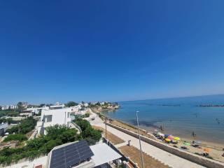 Appartamento in villa Strada Statale Adriatica 12, Trani — foto 5 di 28