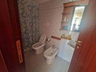 Appartamento in villa Strada Statale Adriatica 12, Trani — foto 6 di 28