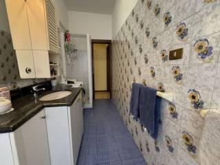 Stanza singola via Pellegrino Pellegrini 11, Monza — foto 6 di 8