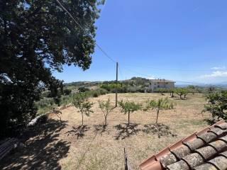 Villa unifamiliare Contrada San Martinello 6, Atri — foto 5 di 20