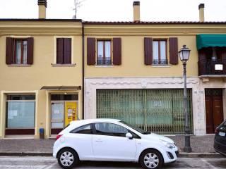 Quadrilocale via Giacomo Matteotti 17, Centro, Trecenta — foto 4 di 20