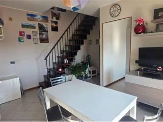 Appartamento viale Resistenza, 24/b, Centro, Rubiera — foto 2 di 33