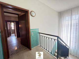 Villa bifamiliare, buono stato, 313 m², Olgiate Olona — foto 22 di 28