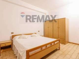 Villa bifamiliare via Giacinta Pezzana 36, San Prospero - Tribunale, Reggio Emilia — foto 20 di 63
