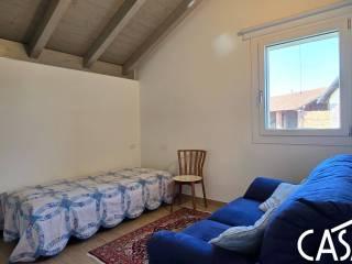 Villa bifamiliare via della Camelia, Capronno, Angera