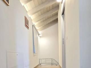 Villa bifamiliare via della Camelia, Capronno, Angera — foto 10 di 20