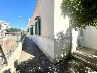 Villa unifamiliare, buono stato, 105 m², Trani — foto 8 di 23
