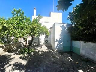 Villa unifamiliare, buono stato, 105 m², Trani — foto 13 di 23