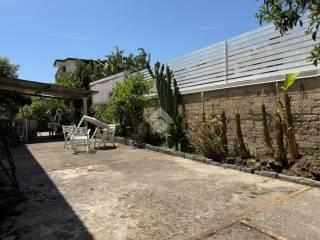 Villa unifamiliare via dell'Aversana 12, Parete — foto 2 di 44