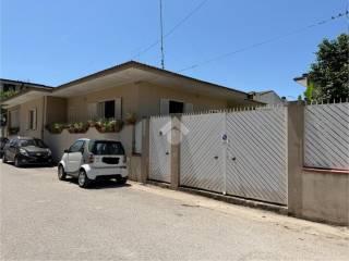 Villa unifamiliare via dell'Aversana 12, Parete — foto 43 di 44