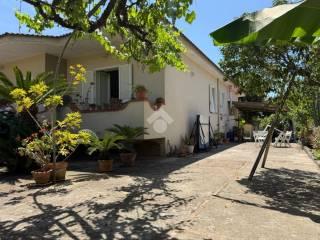 Villa unifamiliare via dell'Aversana 12, Parete — foto 37 di 44