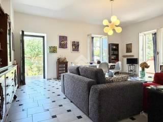 Villa unifamiliare via dell'Aversana 12, Parete — foto 10 di 44