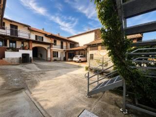 Villa plurifamiliare via Angelo Gatti, Camerano, Camerano Casasco — foto 5 di 37