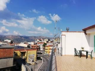 Attico via Giovanni Amendola 8, Limina — foto 4 di 18