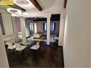 Appartamento corso canalchiaro, 21, Centro Storico, Modena — foto 31 di 44