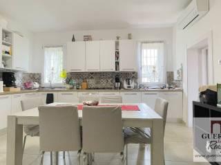 Villa bifamiliare via Zigalotto 7, Frazioni Nord, Cento — foto 23 di 27