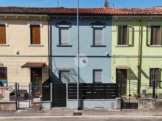 Terratetto unifamiliare via Antonio Salieri 196, San Michele Extra, Verona — foto 13 di 30