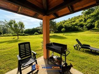 Villa bifamiliare Strada Vaglio Serra 55, Nizza Monferrato