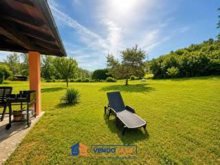 Villa bifamiliare Strada Vaglio Serra 55, Nizza Monferrato — foto 17 di 25