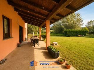 Villa bifamiliare Strada Vaglio Serra 55, Nizza Monferrato — foto 24 di 25