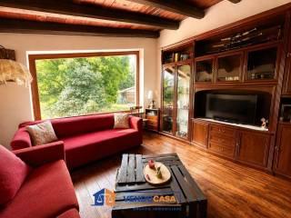Villa bifamiliare Strada Vaglio Serra 55, Nizza Monferrato — foto 3 di 25