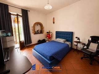 Villa bifamiliare Strada Vaglio Serra 55, Nizza Monferrato — foto 20 di 25