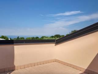Villa unifamiliare via San Martino 39, Centro, Lazise — foto 2 di 32