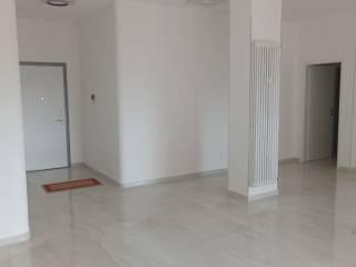 Trilocale via Antonio Cantore 2, Grazie Vecchie - Boschetti Reali, Monza — foto 6 di 8