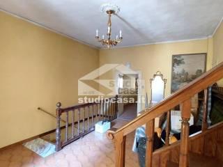 Villa plurifamiliare via Torre, Centro, Ala — foto 12 di 13