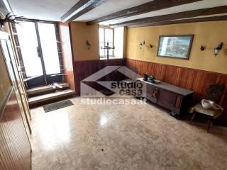Villa plurifamiliare via Torre, Centro, Ala — foto 4 di 13