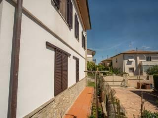Villa bifamiliare via Antonio Rosmini 23, Rosignano Solvay, Rosignano Marittimo — foto 32 di 100