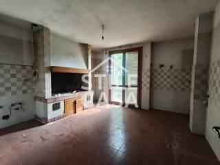Appartamento Castelfranco di Sotto, Centro, Castelfranco di Sotto — foto 3 di 16
