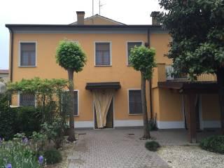 Villa unifamiliare via Bruno Buozzi 51, Sabbioni, Viadana — foto 4 di 20